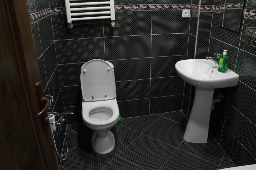 Maxo 5 Grigol Khandzteli Tiflis Exterior foto