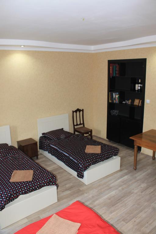 Maxo 5 Grigol Khandzteli Tiflis Exterior foto