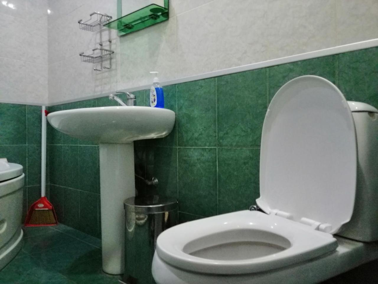 Maxo 5 Grigol Khandzteli Tiflis Exterior foto
