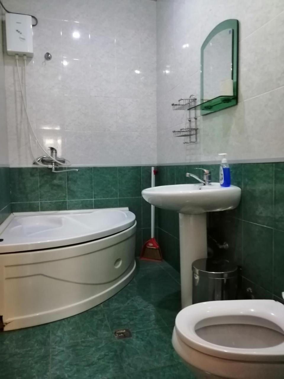 Maxo 5 Grigol Khandzteli Tiflis Exterior foto