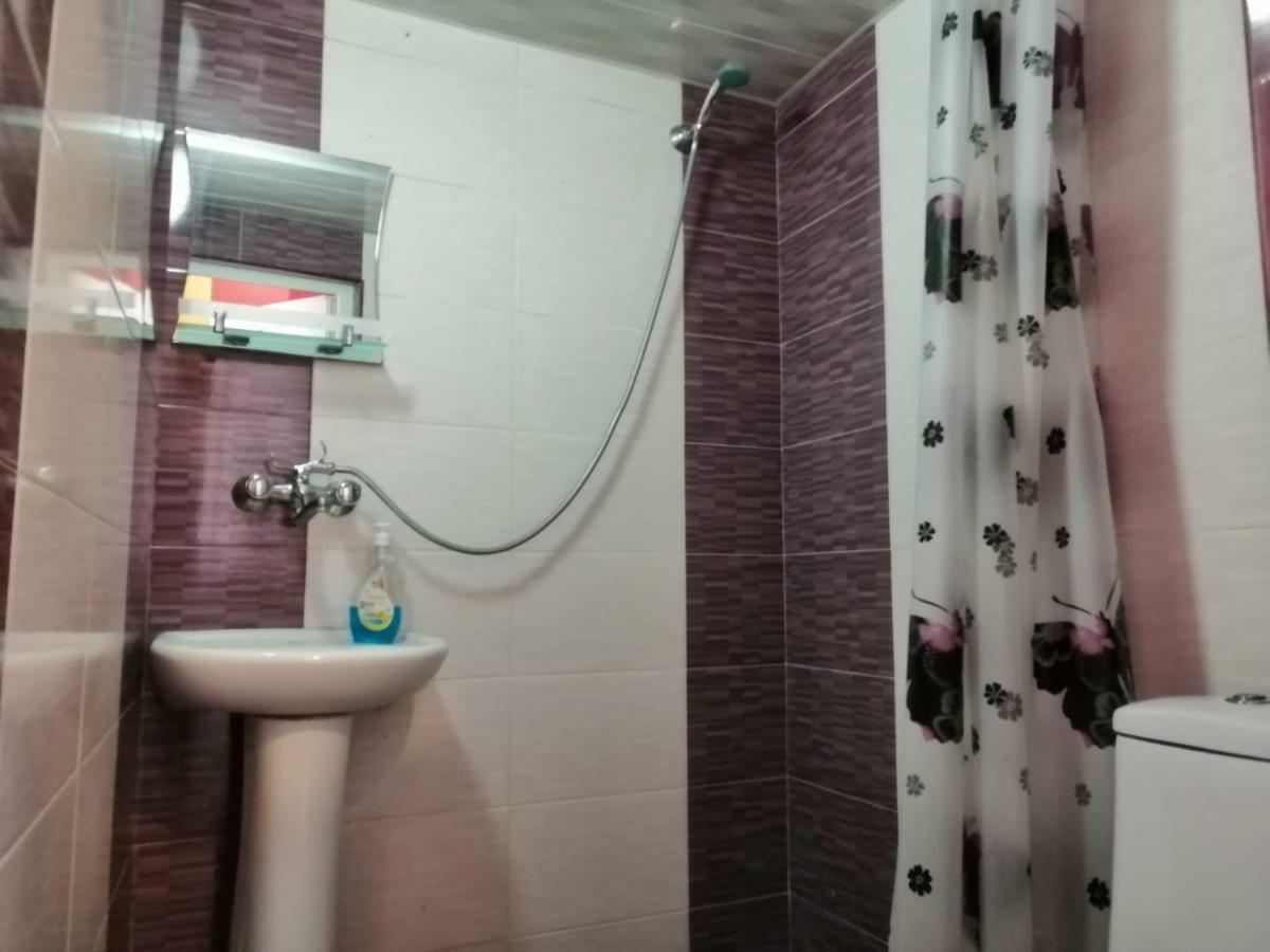 Maxo 5 Grigol Khandzteli Tiflis Exterior foto